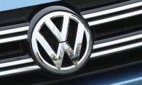 VW (VolksWagen)