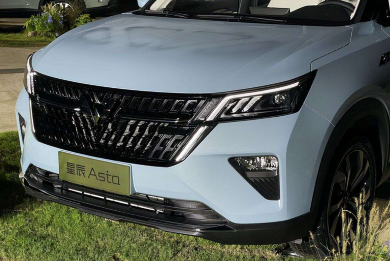 Wuling Asta SUV 10 000 15 000 WAUTOM WorldAUTOMobile 